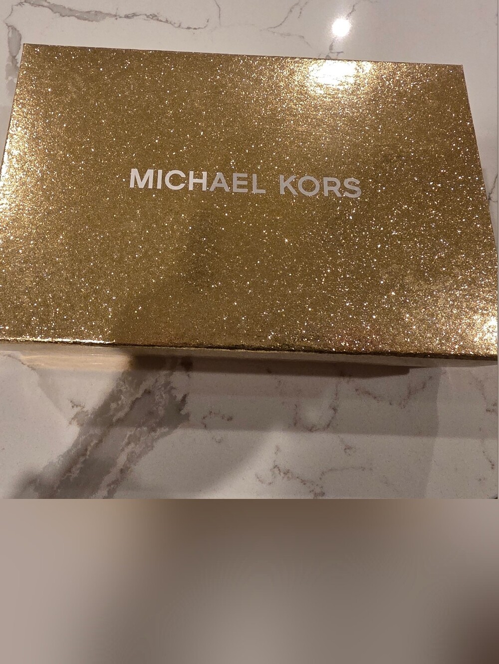 Brand New Michael Kors Black Large Wristlet with Gold Star Accent - Picture 3 of 7